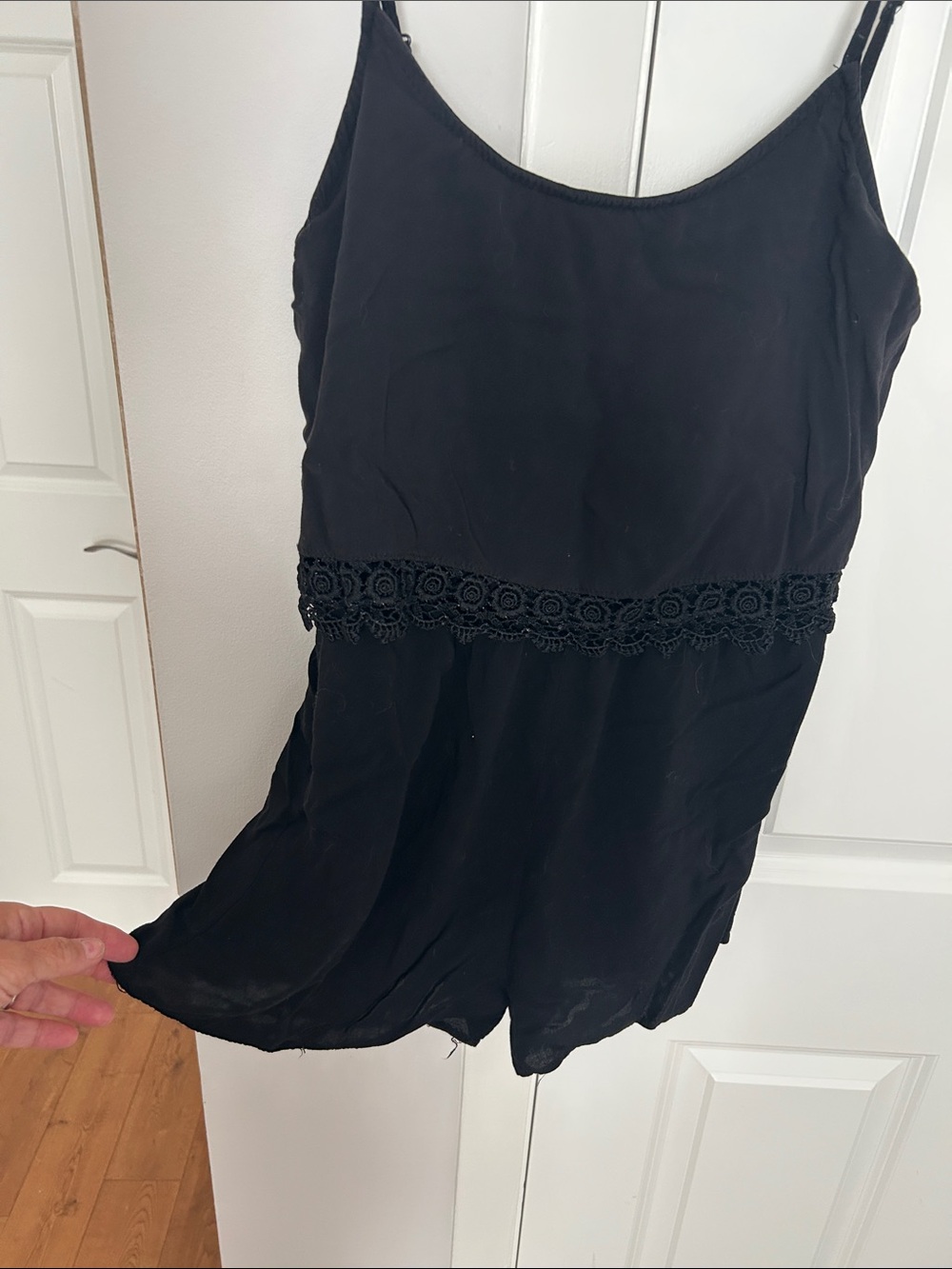 La Hearts Black Sleeveless Lace-Waist Romper